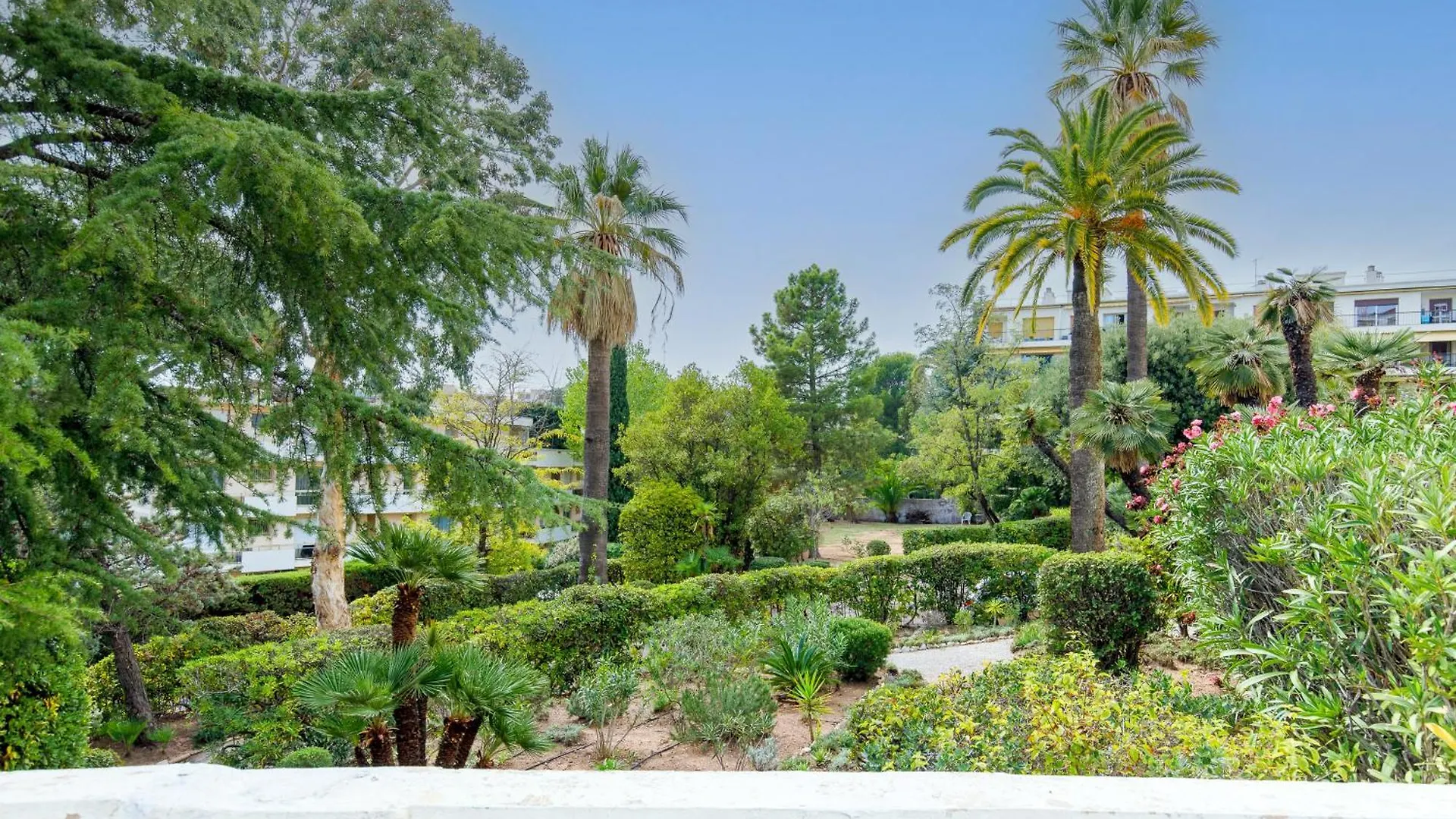 Palais Beaulieu Magnifique 3P 2 Chambres Cannes France